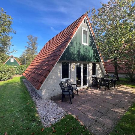 Het Familie Boshuisje - Vakantiewoning Op Prachtig Park Met Veel Faciliteiten Inc Ligbad Gramsbergen Εξωτερικό φωτογραφία
