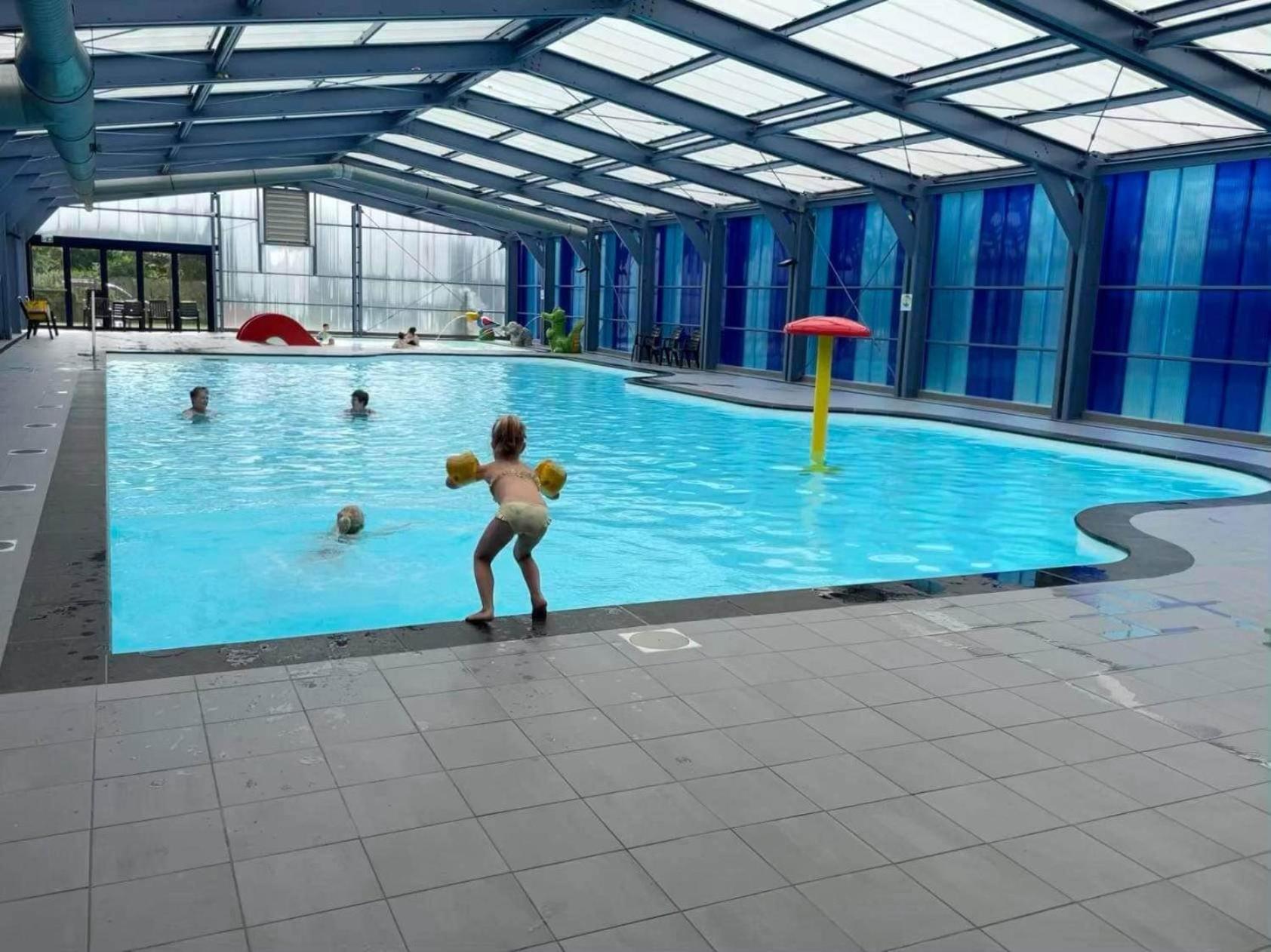 Het Familie Boshuisje - Vakantiewoning Op Prachtig Park Met Veel Faciliteiten Inc Ligbad Gramsbergen Εξωτερικό φωτογραφία